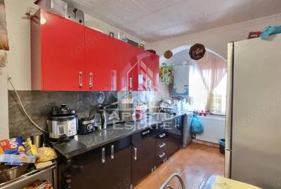 Apartament 3 camere, decomandat, centrala proprie, zona Lipovei - 3