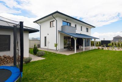 Proprietate deosebita, in nota distinctiva, Cristian, Brasov - 10