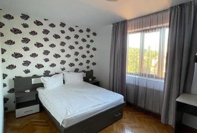Apartament cu 3 camere decomandat în Central - 4