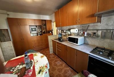 APARTAMENT DE VÂNZARE CU 3 CAMERE IN PAJURA SEC.1 - 5