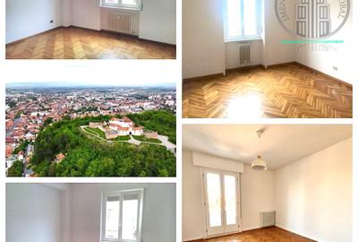Vila 3 nivele in zona centrala selecta din Brasov