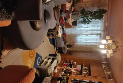 Apartament cu 2 camere decomandat în Micro 15