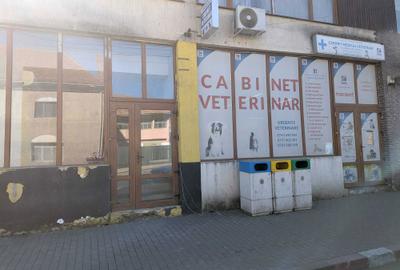 Spațiu comercial, de 65 mp, în Central - 4