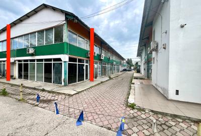 Spatiu comercial 75mp | Vitrina 14m | 10 locuri Parcare - 10