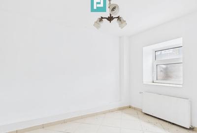 Vilă cu 5 camere pentru investiții în Dumbrăvița - 20