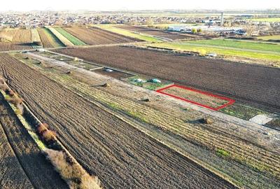 Teren de 743 mp, în Central