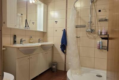 Apartament cu 3 camere decomandat în Rahova - 5