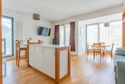 Apartament cu 2 camere decomandat, mobilat în Schei