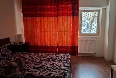 Garsonieră decomandată, mobilată în Nerva Traian - 1