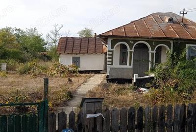 Casă cu 4 camere în Brădeanu - 1
