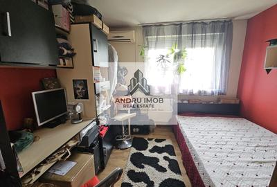 Apartament cu 3 camere semidecomandat în Dristor - 3