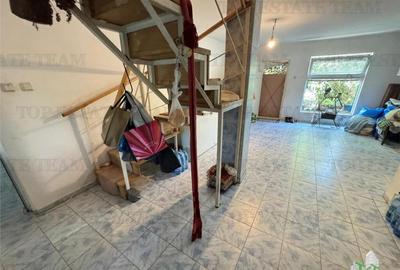 Casa de - Movilita, jud. Ialomita - 2000 mp teren, pozitie - 31