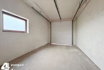 Casă cu 4 camere cu Teren 500 Mp în Central - 1