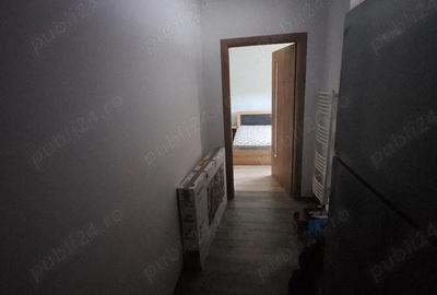 Garsonieră decomandată în Far - 1