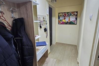 Piata Resita Aleea Slatioara 38mp Et.3 Liber Renovat Contorizat Intabulat - 9