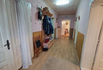 Casă cu 3 camere cu Teren 720 Mp în Central - 9