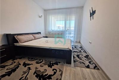 Apartament cu 2 camere decomandat în Tractorul - 13