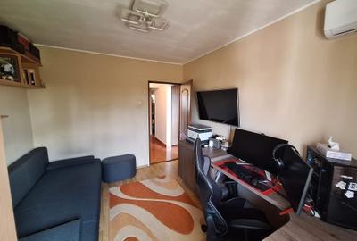 Apartament cu 3 camere decomandat în Timocului-Șaguna - 11