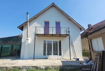 Casă cu 3 camere cu Teren 680 Mp în Cetan - 1