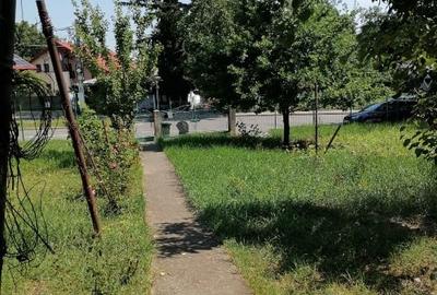 Casă cu teren pe Miorița(Botoșani) - 5