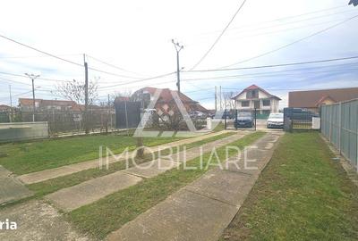 Casă cu 4 camere cu Teren 1774 Mp în Central - 9