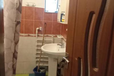 Inchiriez camera la curte in popesti leordeni - 5