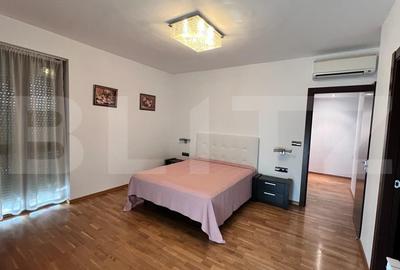 Apartament cu 4 camere decomandat în 1 Mai - 2