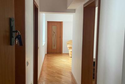 Apartament cu 3 camere semidecomandat în Ultracentral - 1