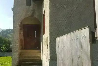 Casă cu 3 camere în Săliște - 12