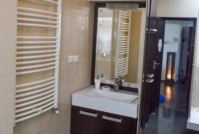 2 camere lux + loc parcare, 10 minute de metrou Piata Sudului - 6