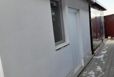 Vila P M constructie 2020, pretabila doua famiili, teren 620 - 23