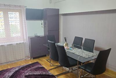 Inchiriez apartament 2 camere decomandat in Deva, zona Spital, et 3 - 15