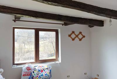 Casă cu 2 camere decomandat în Galeșu - 6