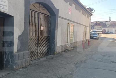 Casă cu 2 camere cu Teren 173 Mp în Central - 6