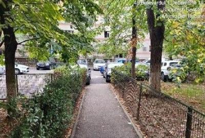 Apartament Bucuresti, cota de 1/2 , ID: R2318370 - 2