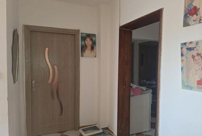 Brancoveanu -Padesu-3 camere -loc parcare - 3