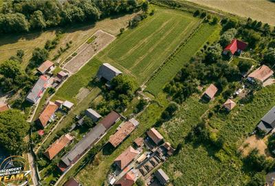 FILM! 2.000 mp teren intravilan, cu utilitati, apreciabil a - 2