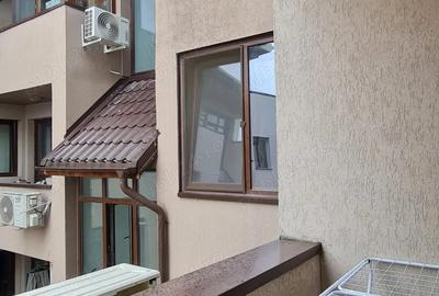 Garsonieră decomandată în Titan - 2