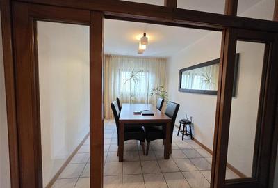 Apartament cu 4 camere decomandat în Crângași - 1