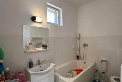 Casă cu 4 camere cu Teren 413 Mp în Brătianu - 16