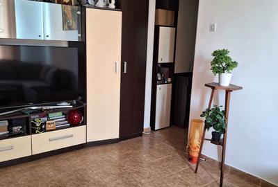 Apartament cu 2 camere semidecomandat în Sud - 3