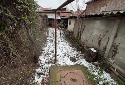 Casă cu 3 camere în Central - 1