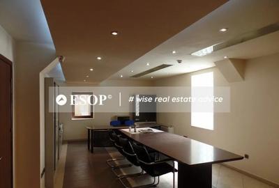 Spațiu comercial, de 1,511 mp, în Central - 4