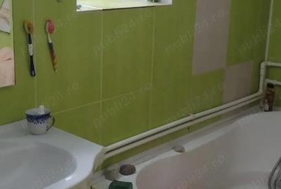 Casă cu 5 camere în Cogealac - 8