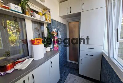 2 camere, decomandat, 52 mp, etaj 1, mobilat, boxa, Consul - 12