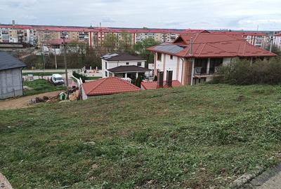 Teren de 467 mp, în Central - 7