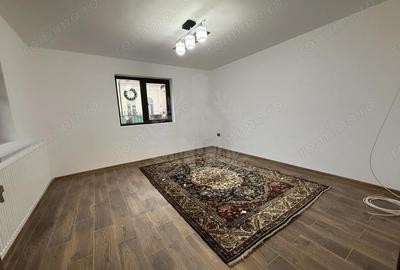 Spațiu comercial, de 81 mp, în Central