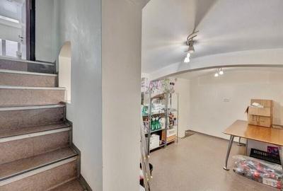 Vila individuala 400 mp | zona Cotroceni | comision 0 - 26