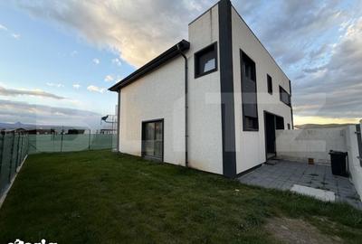 Casă cu 3 camere cu Teren 250 Mp în Micești - 3