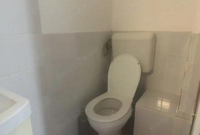 Proprietar inchiriez garsoniera langa UVT si Politehnica - 1